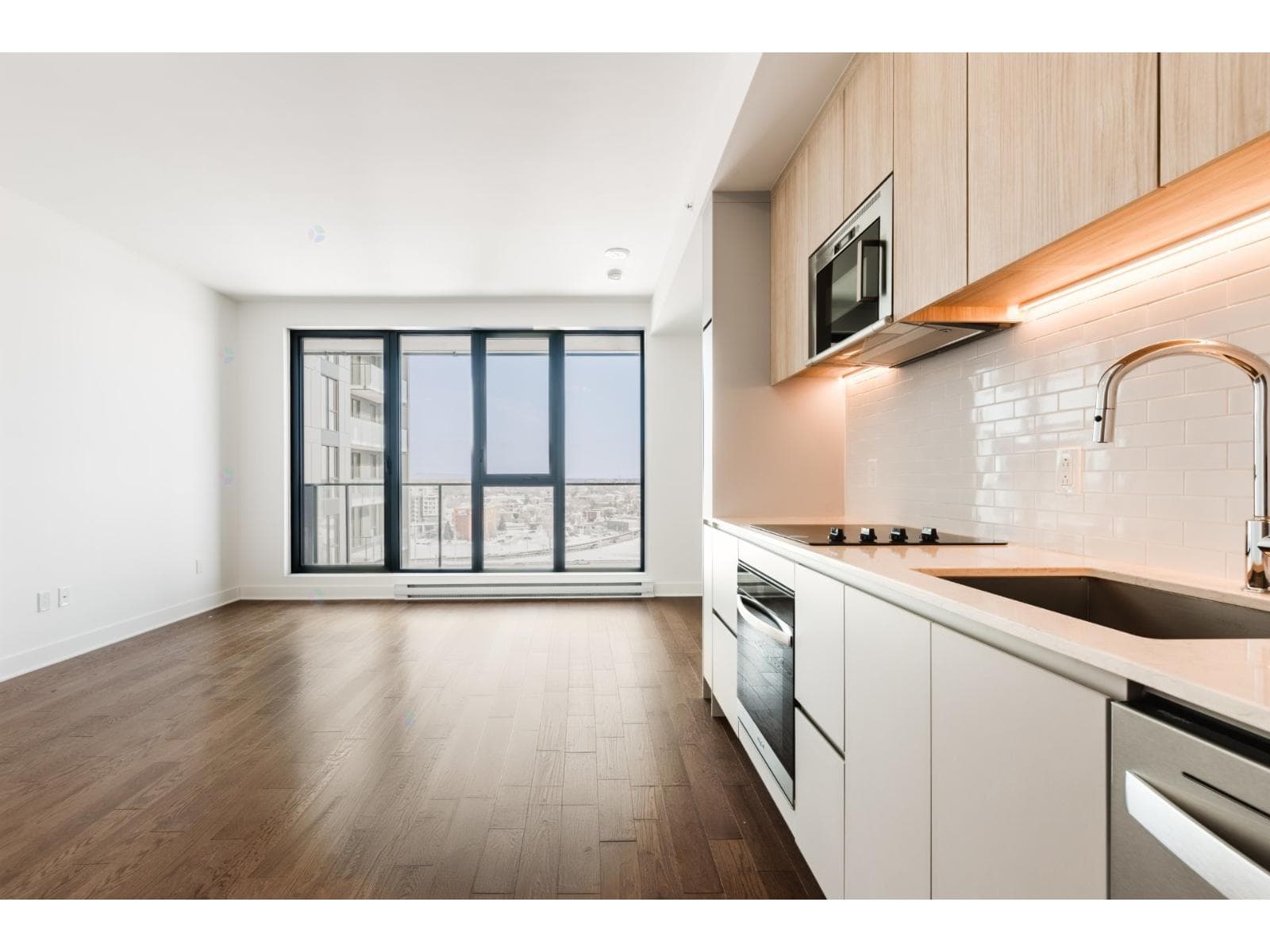 200 Rue Marie-Charles-Le Moyne, #1404, Longueuil (Le Vieux-Longueuil)