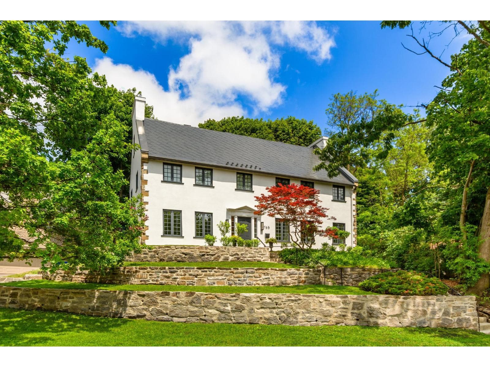 765 Av. Lexington, Westmount