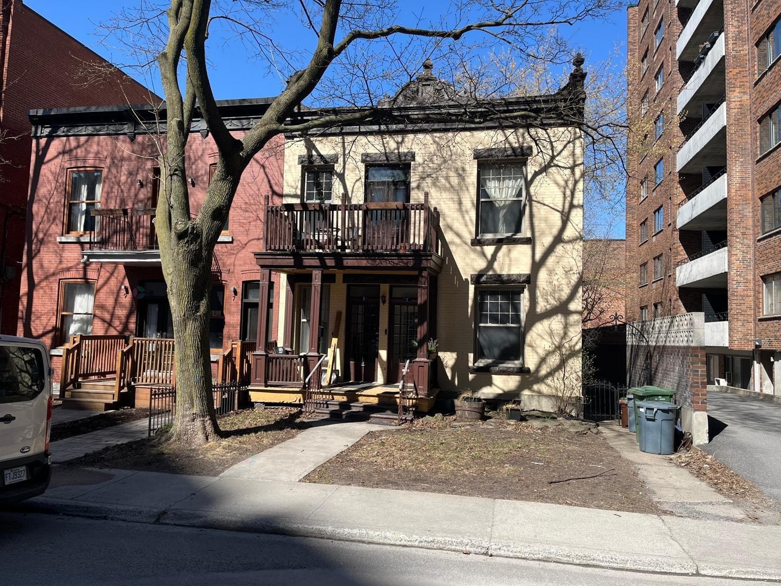 1-3 Av. de l'Épée, Montréal (Outremont)