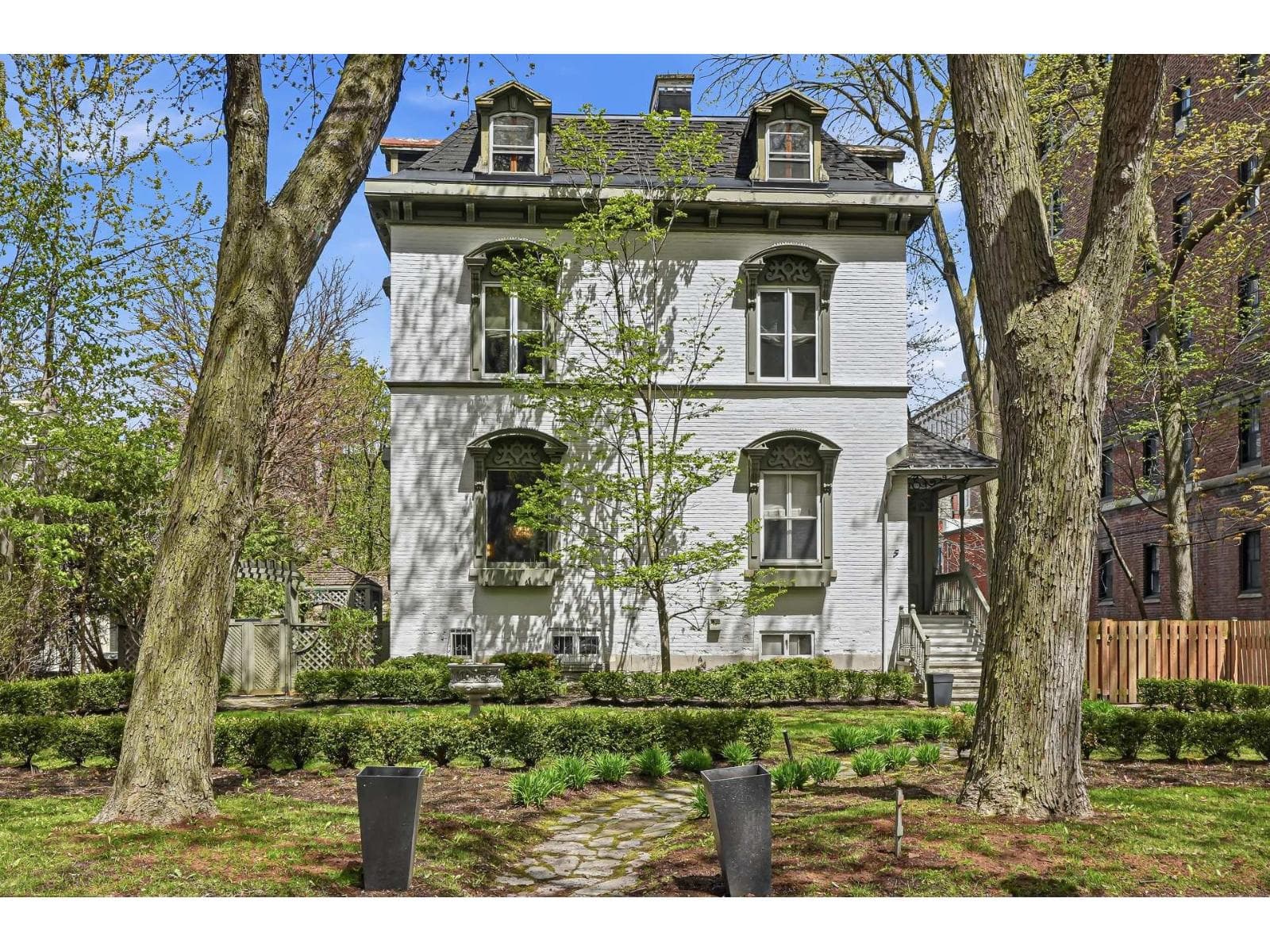 5 Av. Rosemount, Westmount