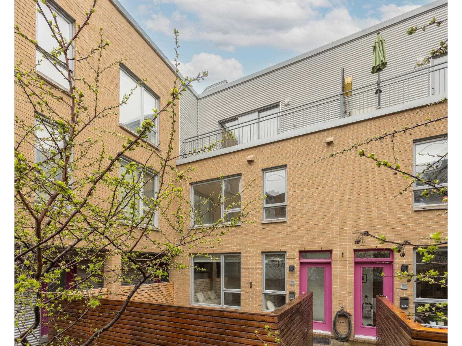 2421 Av. Desjardins, Montréal (Mercier/Hochelaga-Maisonneuve)