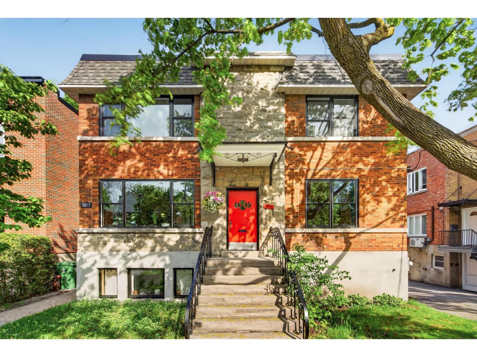 3215 Av. Lacombe, Montréal (Côte-des-Neiges/Notre-Dame-de-Grâce)