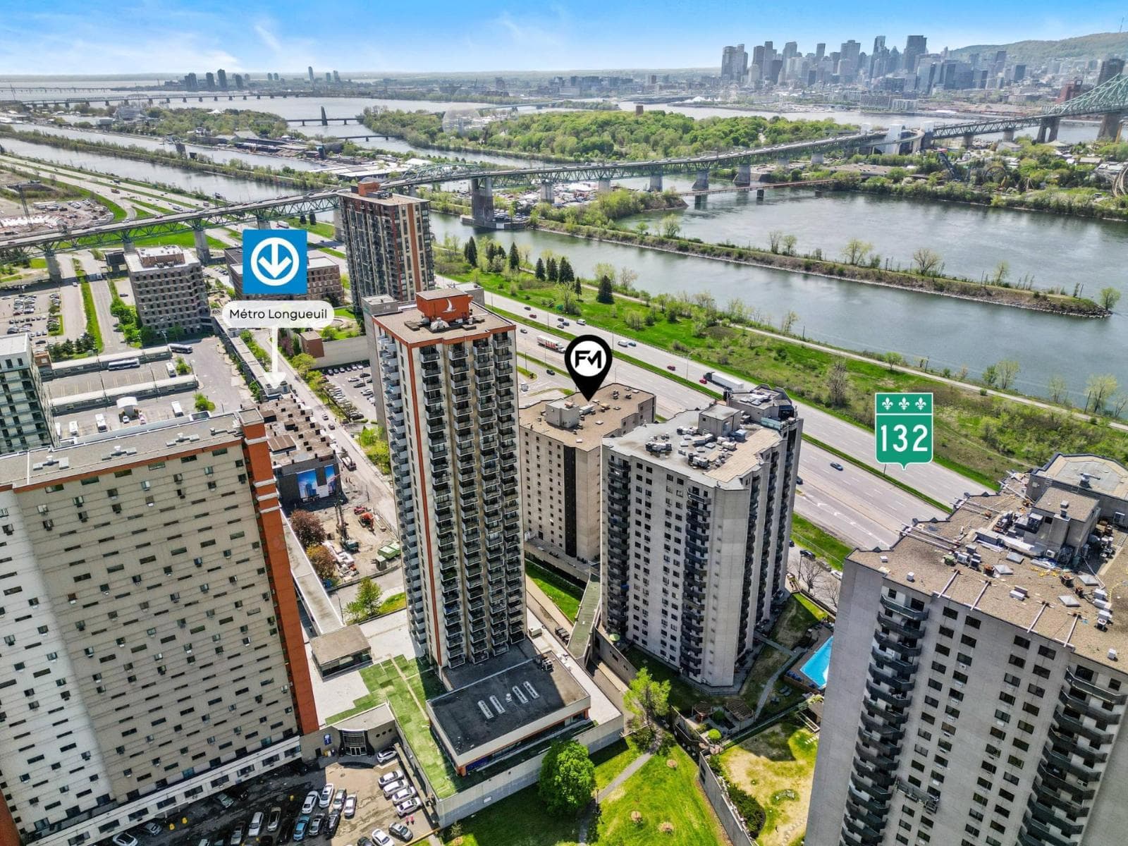 51 Place Charles-Le Moyne, #PH206, Longueuil (Le Vieux-Longueuil)