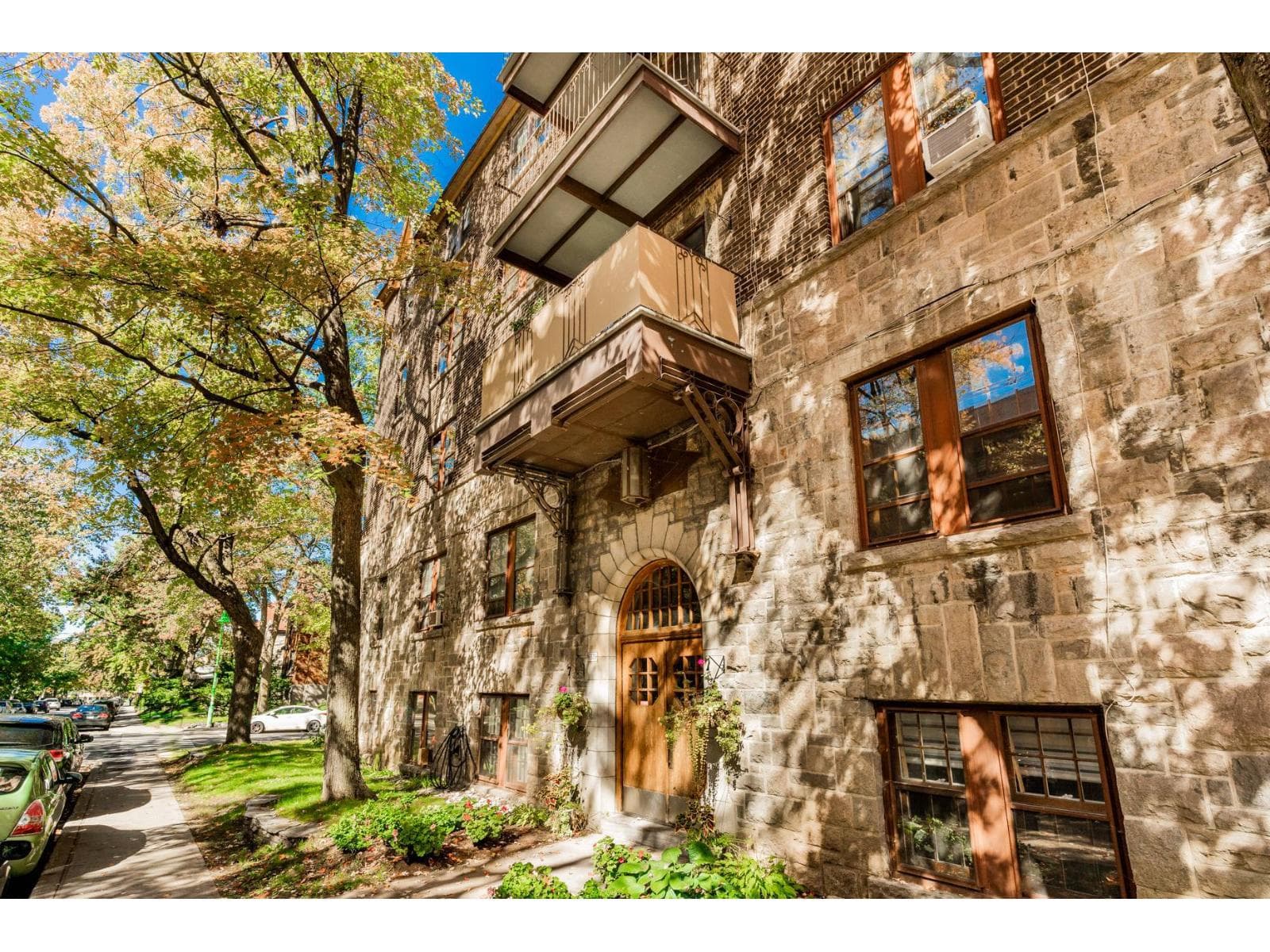 5539 Av. Woodbury, #10, Montréal (Outremont)