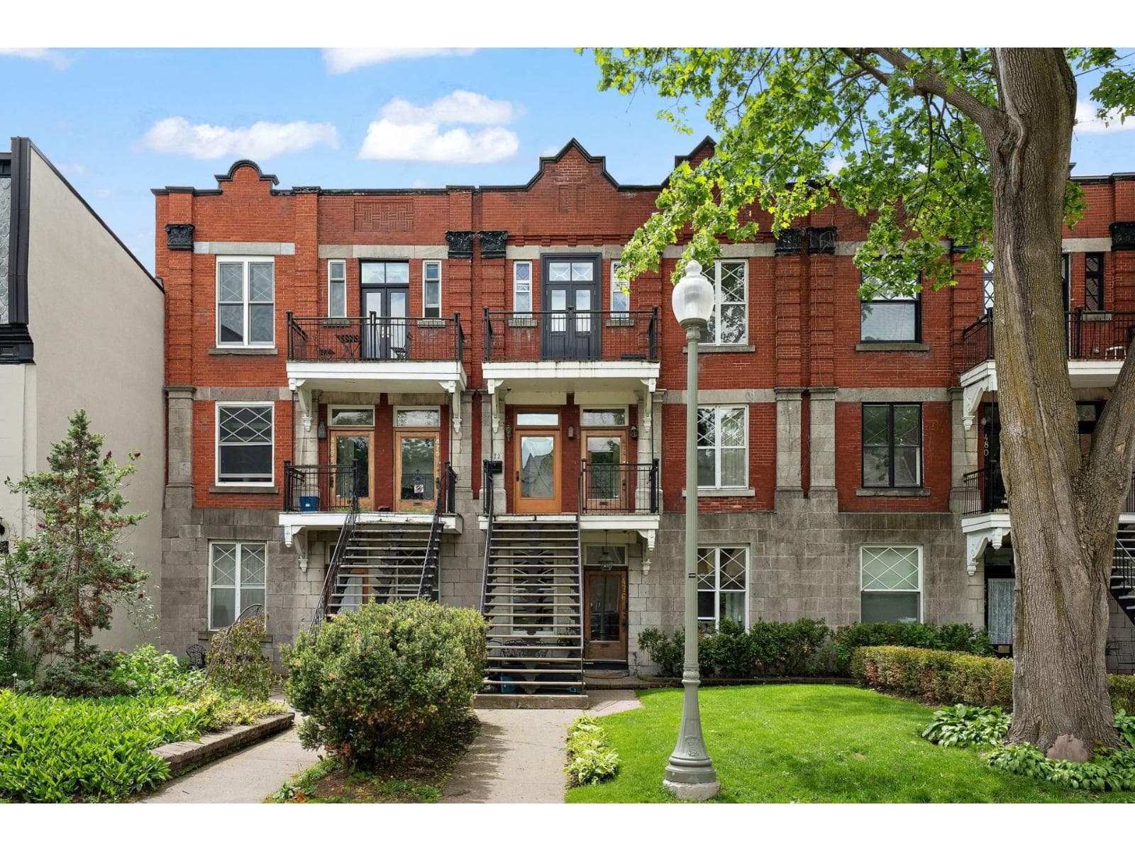 472 Av. Wood, Westmount