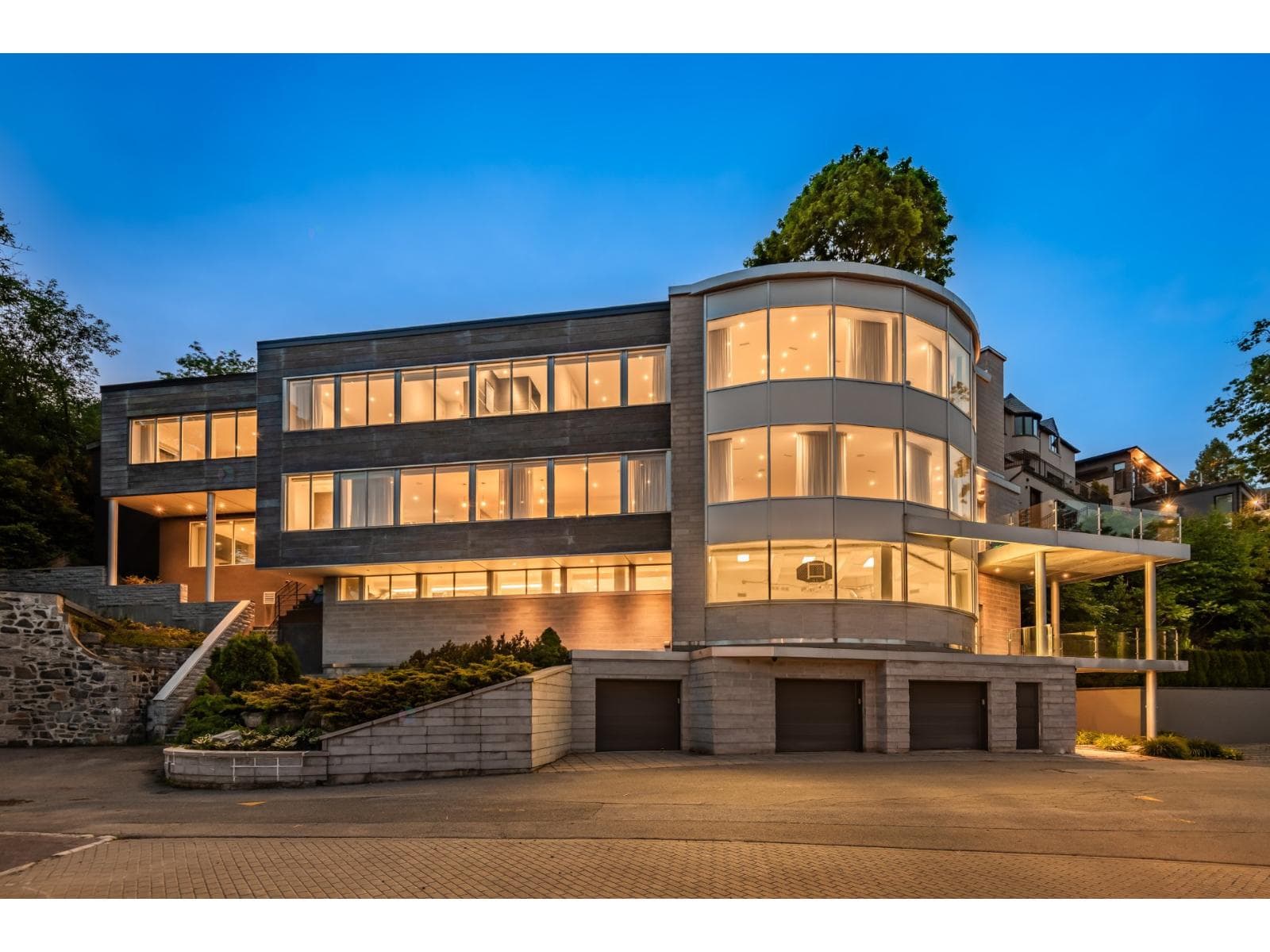 3223 Av. de Trafalgar, Westmount