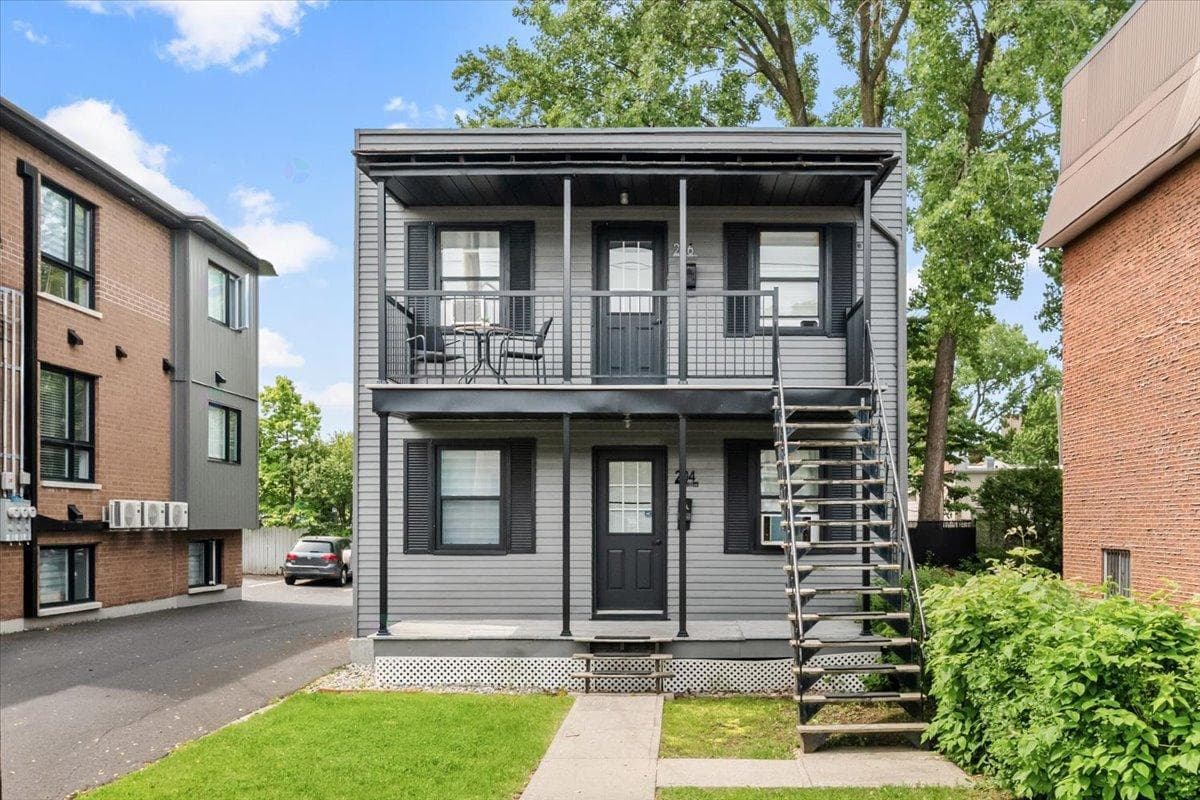 204-206 Rue Rouville, Longueuil (Le Vieux-Longueuil)