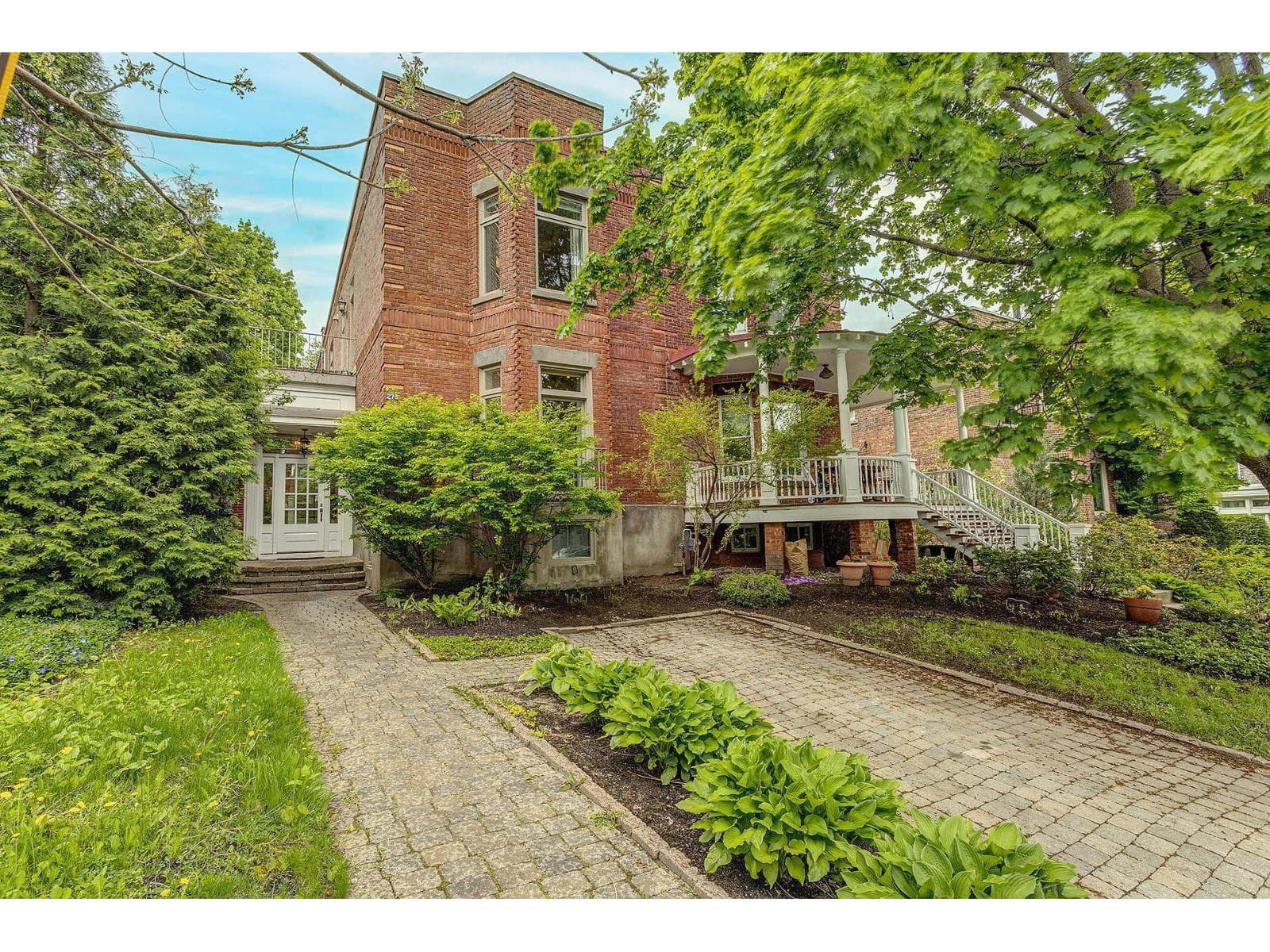 276 Av. McDougall, Montréal (Outremont)