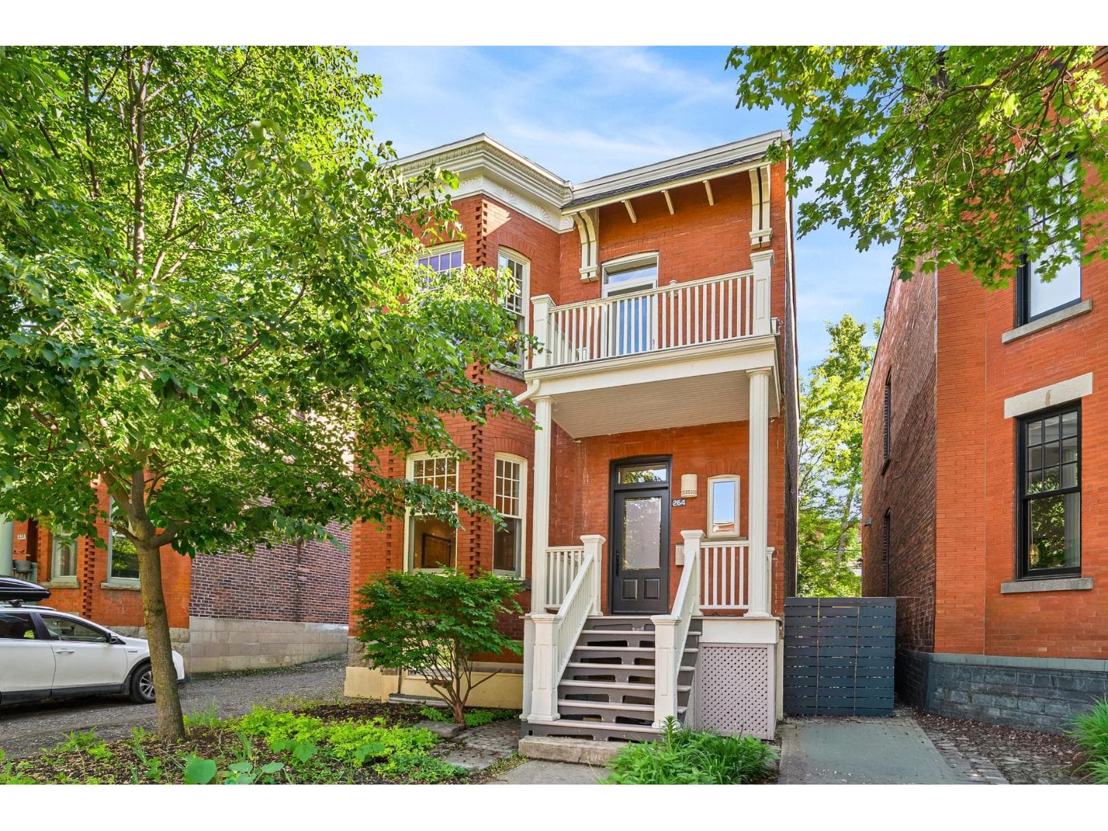 264 Av. Querbes, Montréal (Outremont)