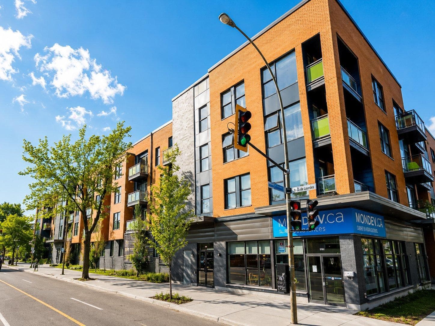 5415 Rue St-Denis, #2, Montréal (Le Plateau-Mont-Royal)