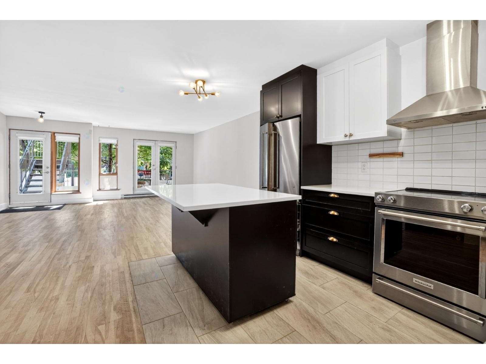 3411 Av. des Érables, #A, Montréal (Le Plateau-Mont-Royal)