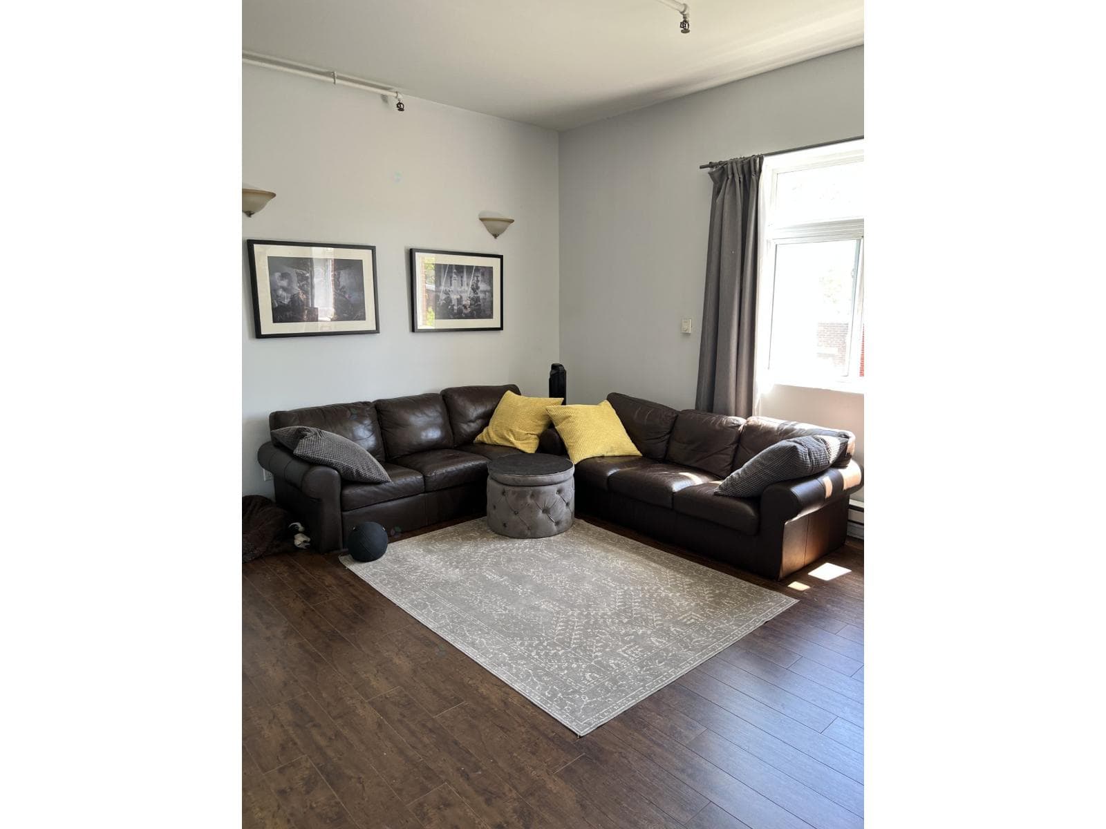 2500 Ch. Bates, #303, Mont-Royal