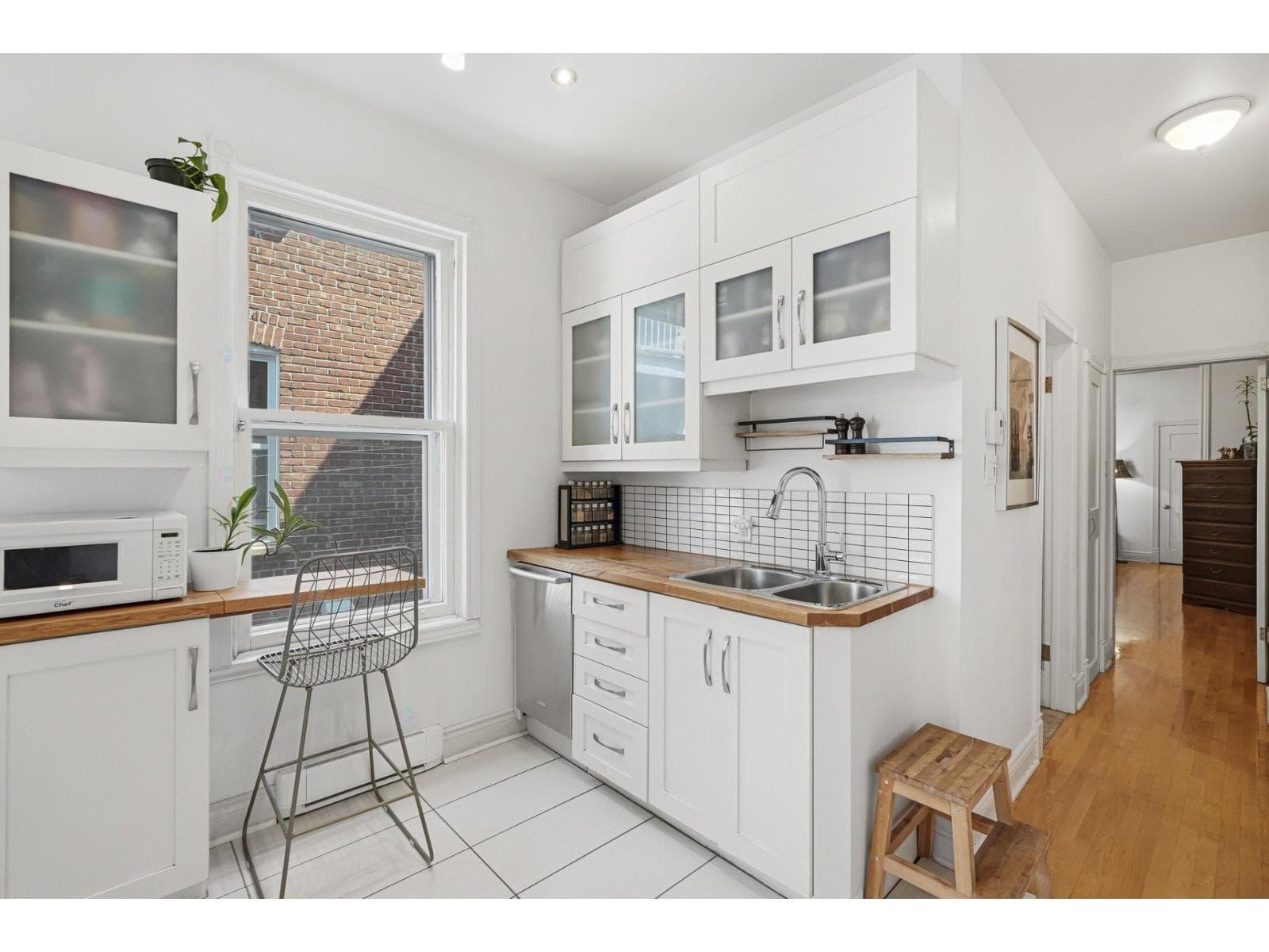 7301 Rue St-Denis, Montréal (Villeray/Saint-Michel/Parc-Extension)