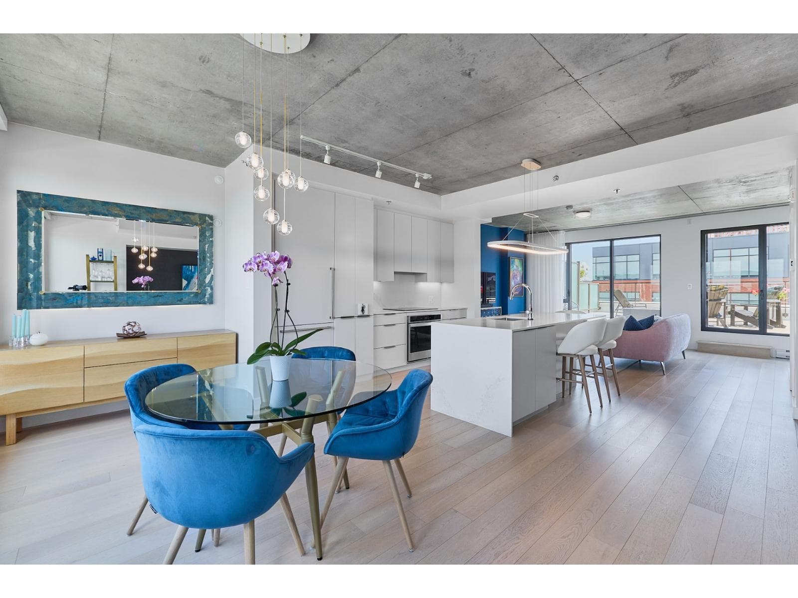 75 Rue De Castelnau O., #PH611, Montréal (Villeray/Saint-Michel/Parc-Extension)