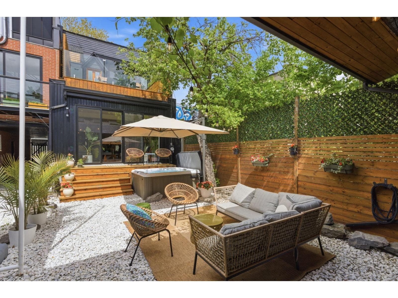 4808 Av. de l'Hôtel-de-Ville, Montréal (Le Plateau-Mont-Royal)