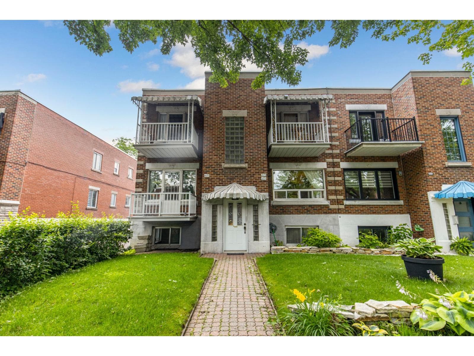 6571-6575 10e Avenue, Montréal (Rosemont/La Petite-Patrie)