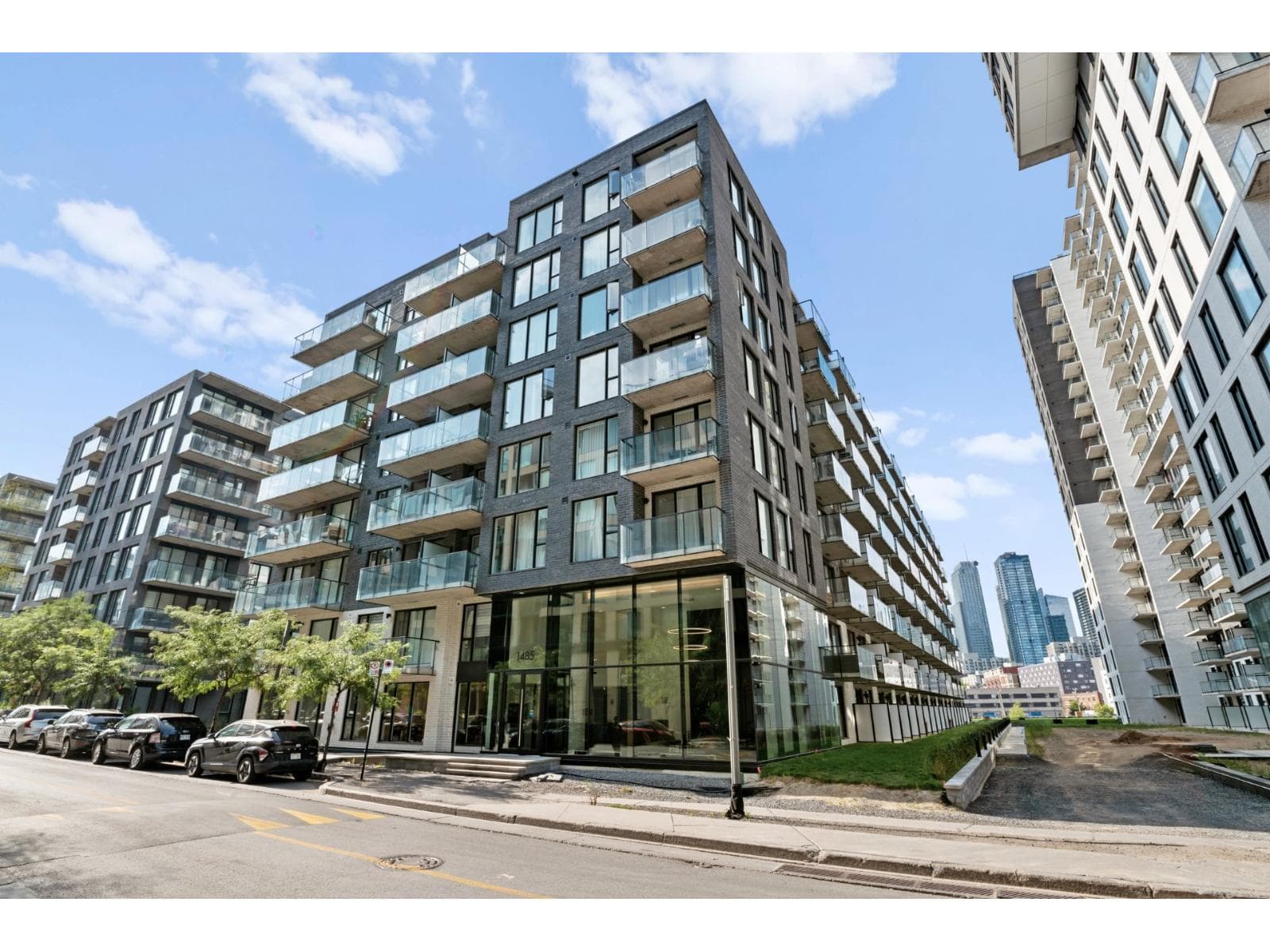 1485 Rue des Bassins, #514, Montréal (Le Sud-Ouest), Quebec H3C1B7 - photo 1