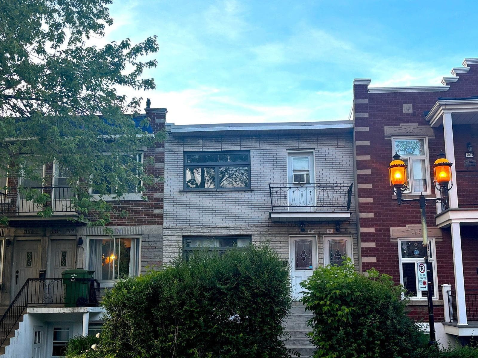 7103-7105 Rue D'Iberville, Montréal (Villeray/Saint-Michel/Parc-Extension), Quebec H1Y1X1 - photo 1