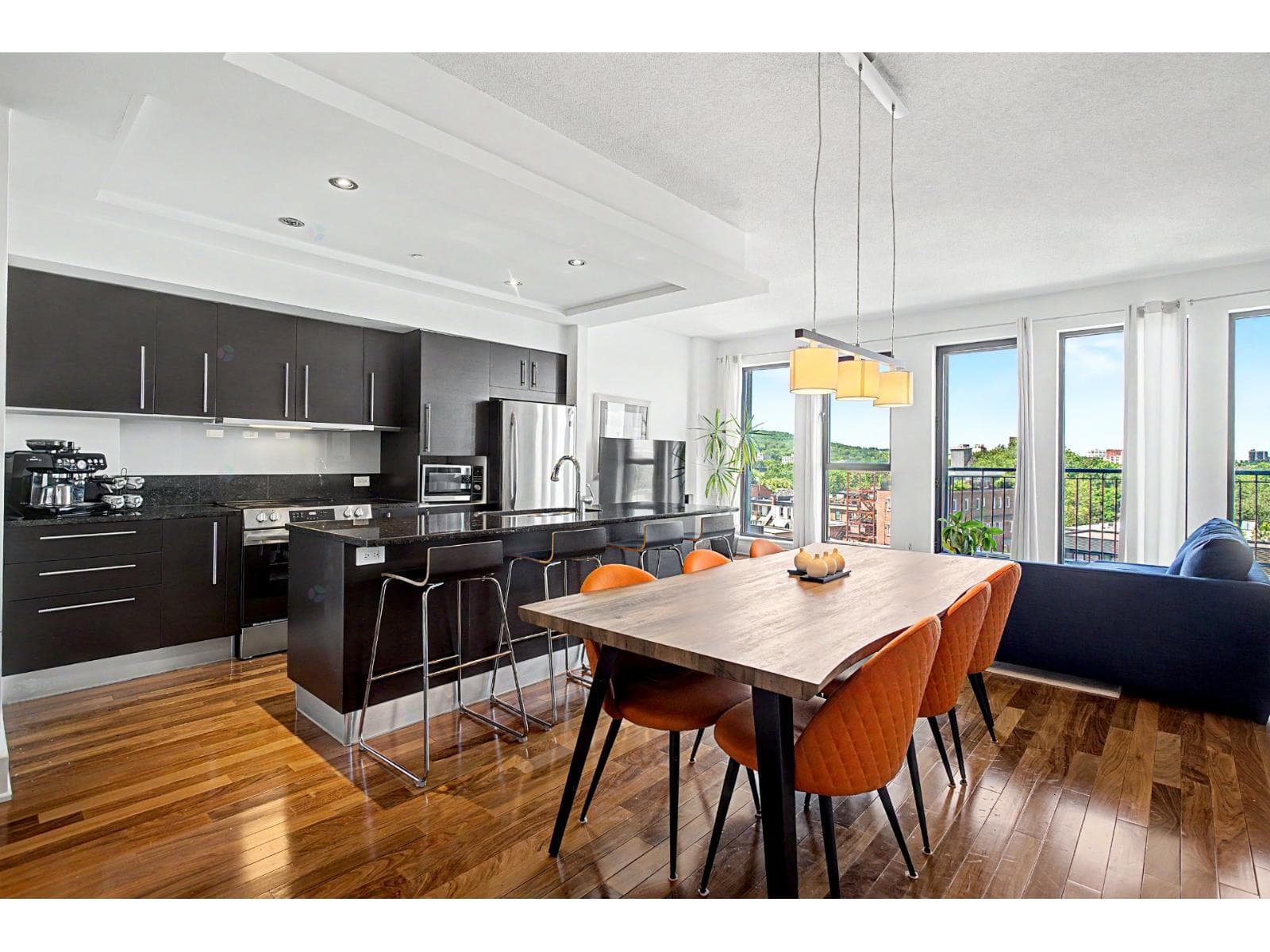 333 Rue Sherbrooke E., #M1-805A, Montréal (Le Plateau-Mont-Royal), Quebec H2X4E3 - photo 1