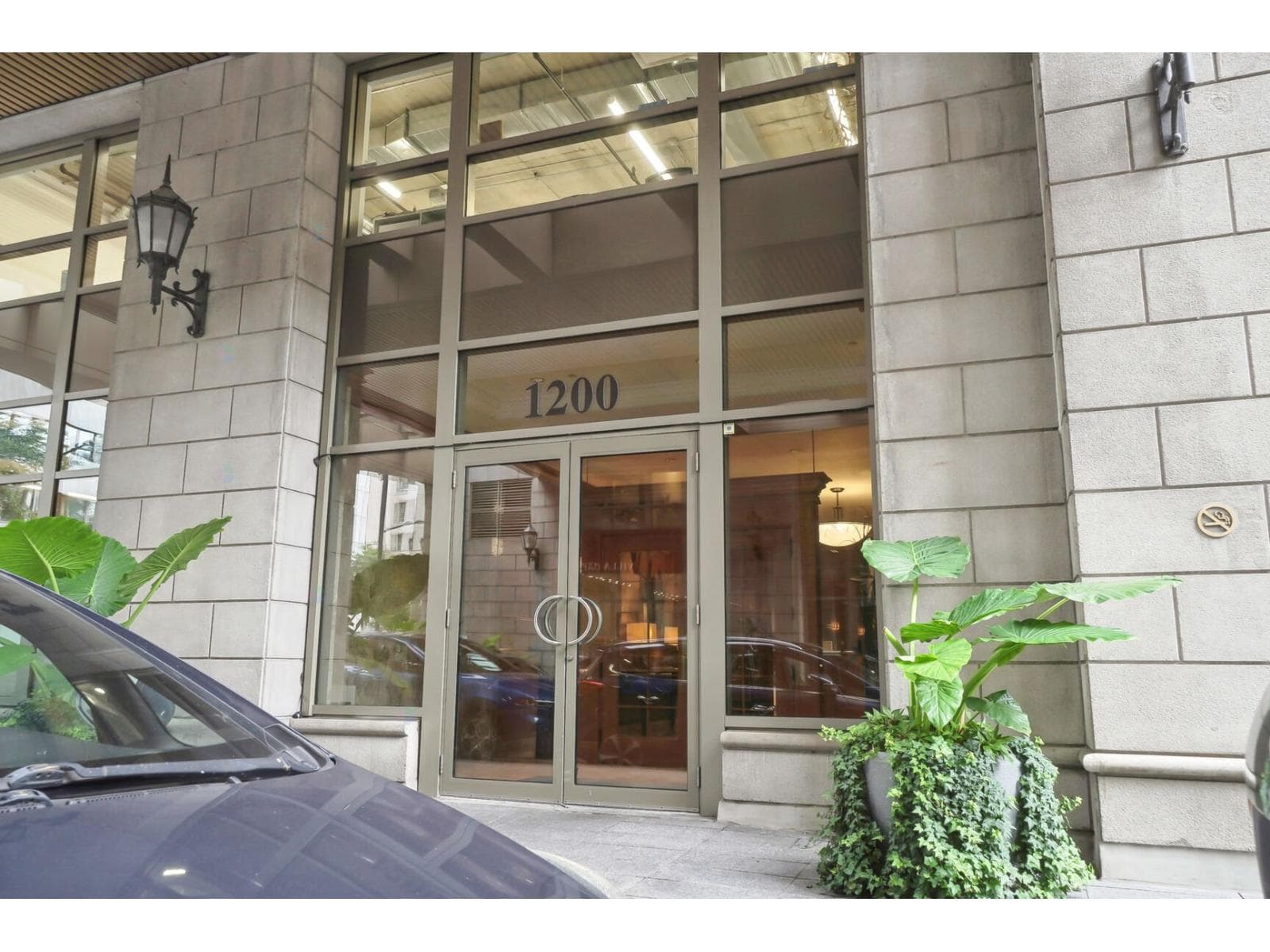 1200 Boul. De Maisonneuve O., #7D, Montréal (Ville-Marie)