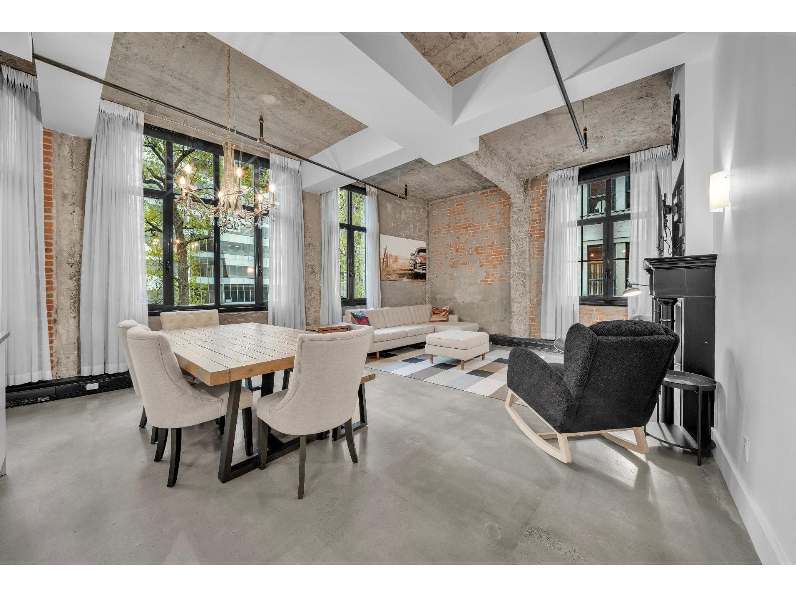 1070 Rue De Bleury, #500, Montréal (Ville-Marie), Quebec H2Z1N3 - photo 1