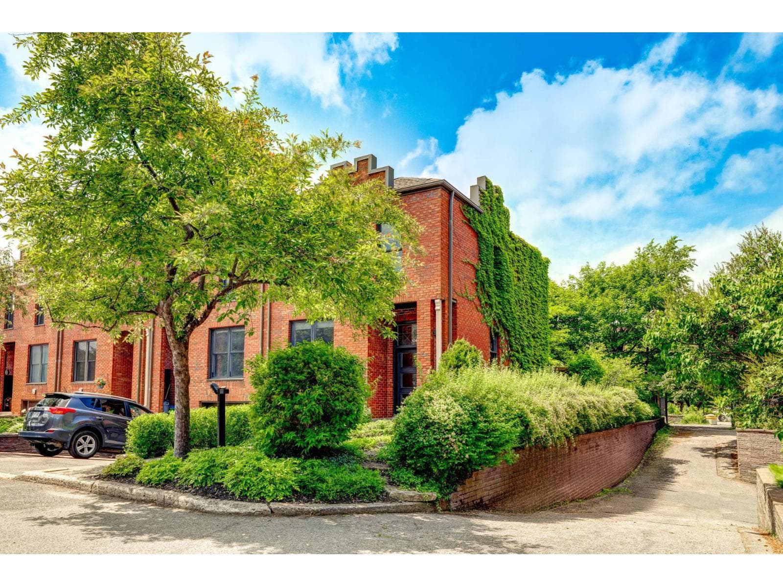 5341 Rue Lafond, Montréal (Rosemont/La Petite-Patrie), Quebec H1X3G6 - photo 1