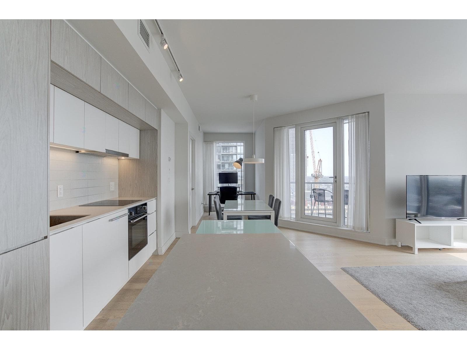 1288 Rue St-Antoine O., #2804, Montréal (Ville-Marie), Quebec H3C0X6 - photo 1