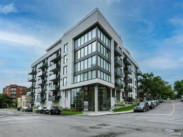 130 Ch. Bates, #108, Mont-Royal, Quebec H2V0A7 - photo 1