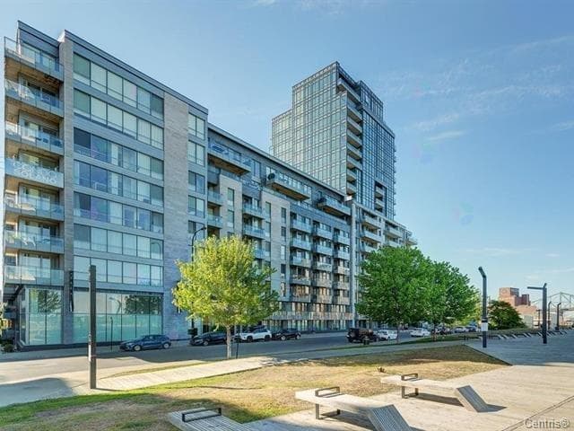 1025 Rue de la Commune E., #506, Montréal (Ville-Marie), Quebec H2L0G5 - photo 1
