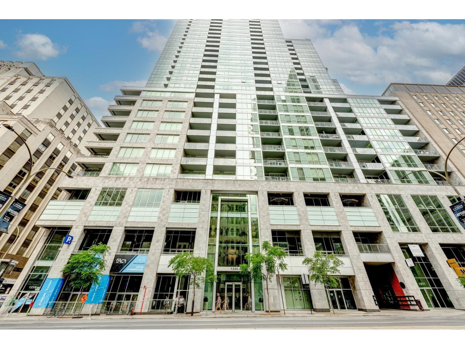 1225 Boul. Robert-Bourassa, #1701, Montréal (Ville-Marie), Quebec H3B9A9 - photo 1
