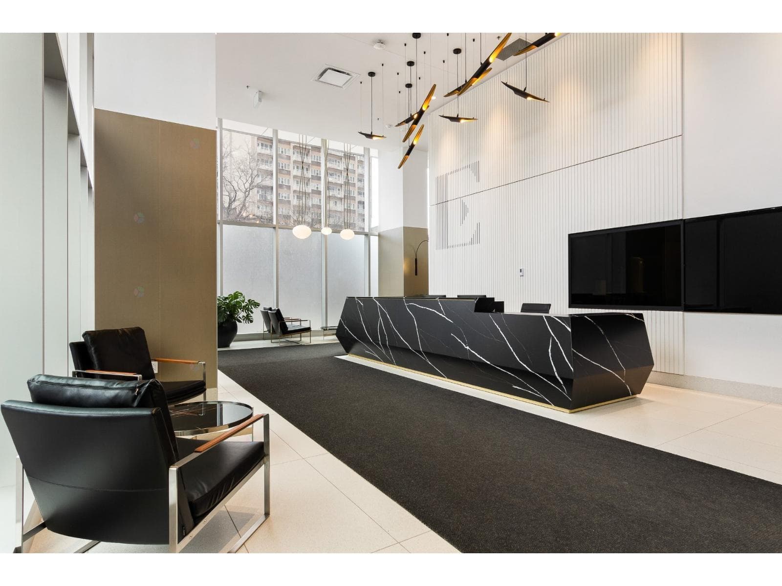2300 Rue Tupper, #903, Montréal (Ville-Marie), Quebec H3H0B9 - photo 1