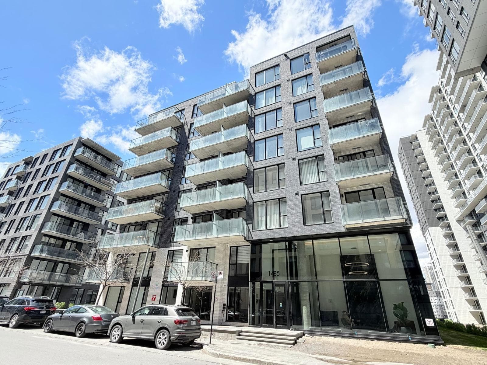 1485 Rue des Bassins, #426, Montréal (Le Sud-Ouest), Quebec H3C1B7 - photo 1