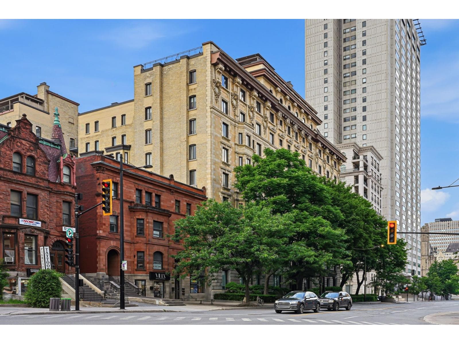 1509 Rue Sherbrooke O., #18, Montréal (Ville-Marie), Quebec H3G1M1 - photo 1