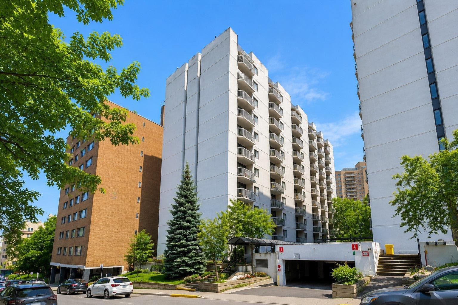 3470 Rue Simpson, #1003, Montréal (Ville-Marie), Quebec H3G2J5 - photo 1