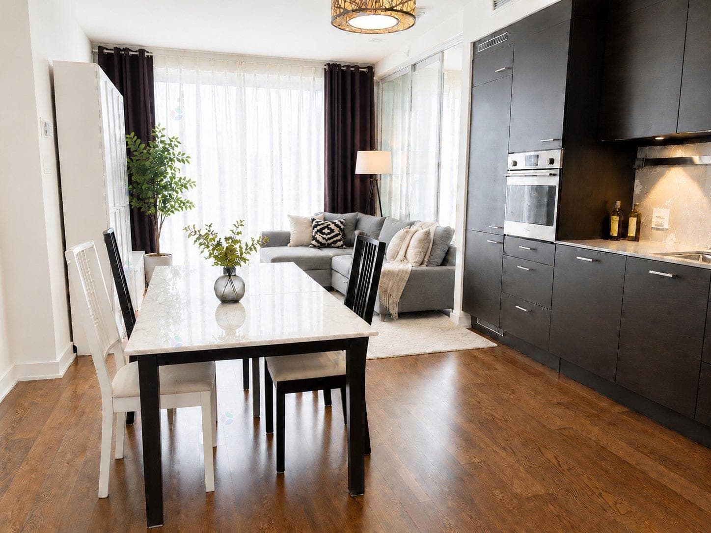 1155 Rue de la Montagne, #908, Montréal (Ville-Marie), Quebec H3G0C7 - photo 1