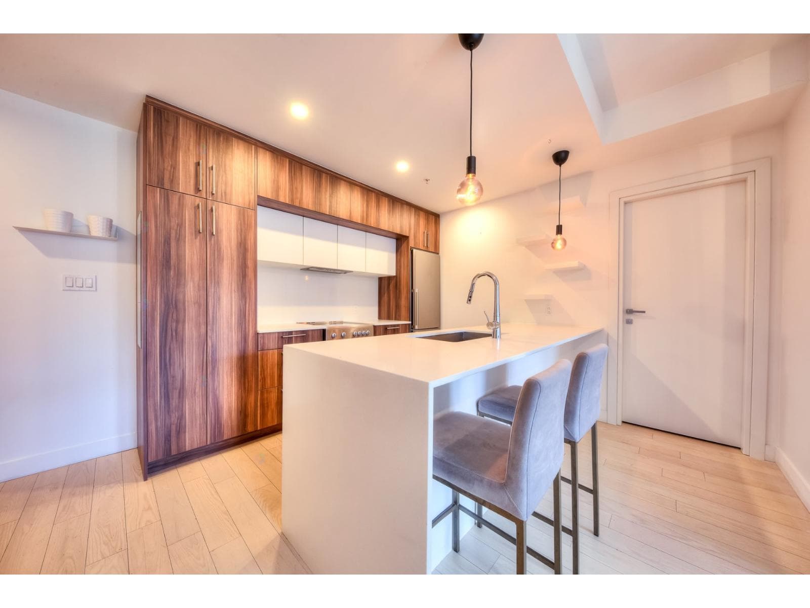 2615 Rue Augustin-Cantin, #B314, Montréal (Le Sud-Ouest), Quebec H3K0C2 - photo 1