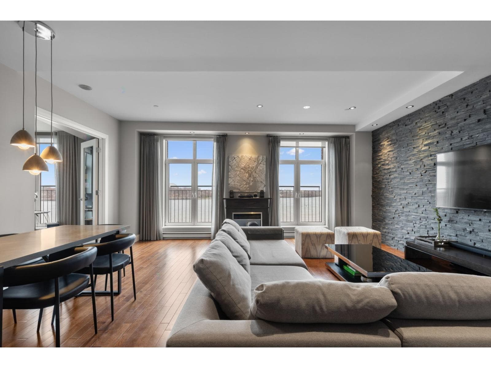 1000 Rue de la Commune E., #620, Montréal (Ville-Marie), Quebec H2L5C1 - photo 1