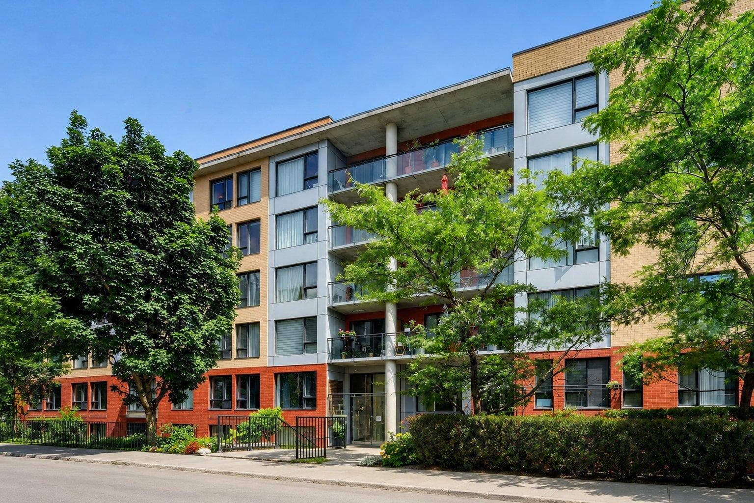 2160 Rue Laforce, #511, Montréal (Ville-Marie), Quebec H2K0B3 - photo 1