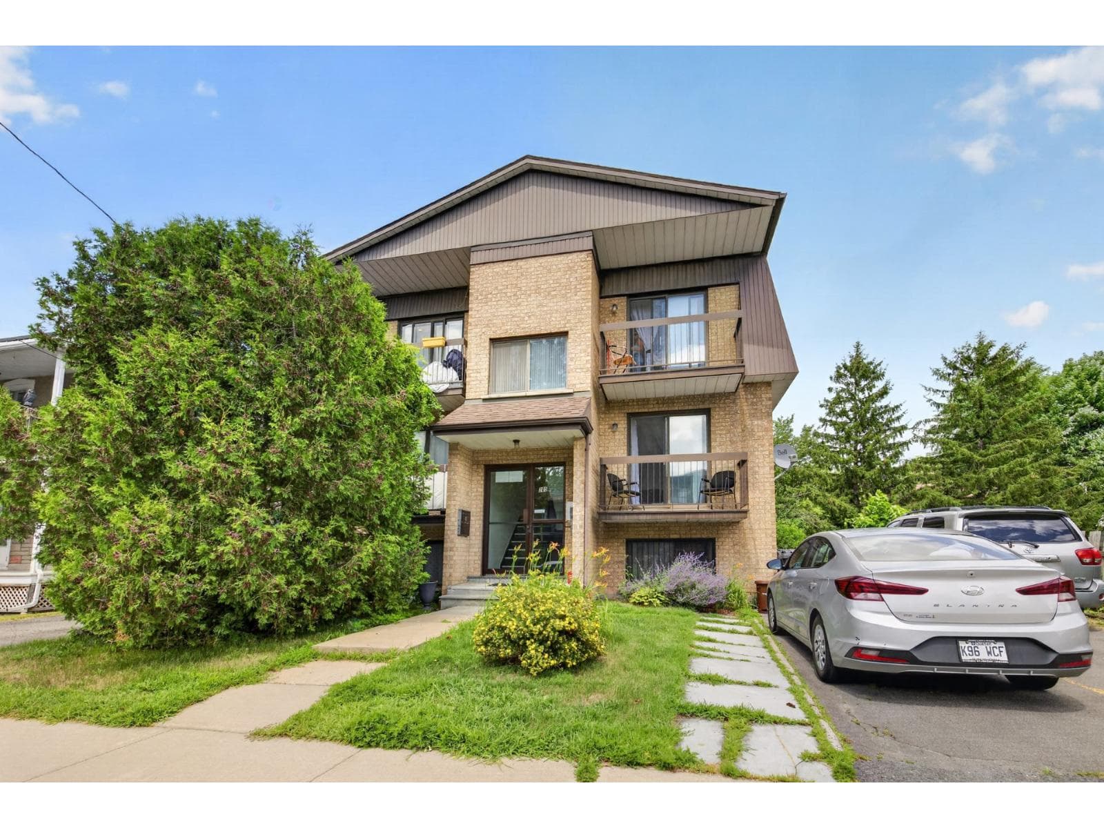 205 Rue Rouville, #5, Longueuil (Le Vieux-Longueuil), Quebec J4K2W1 - photo 1