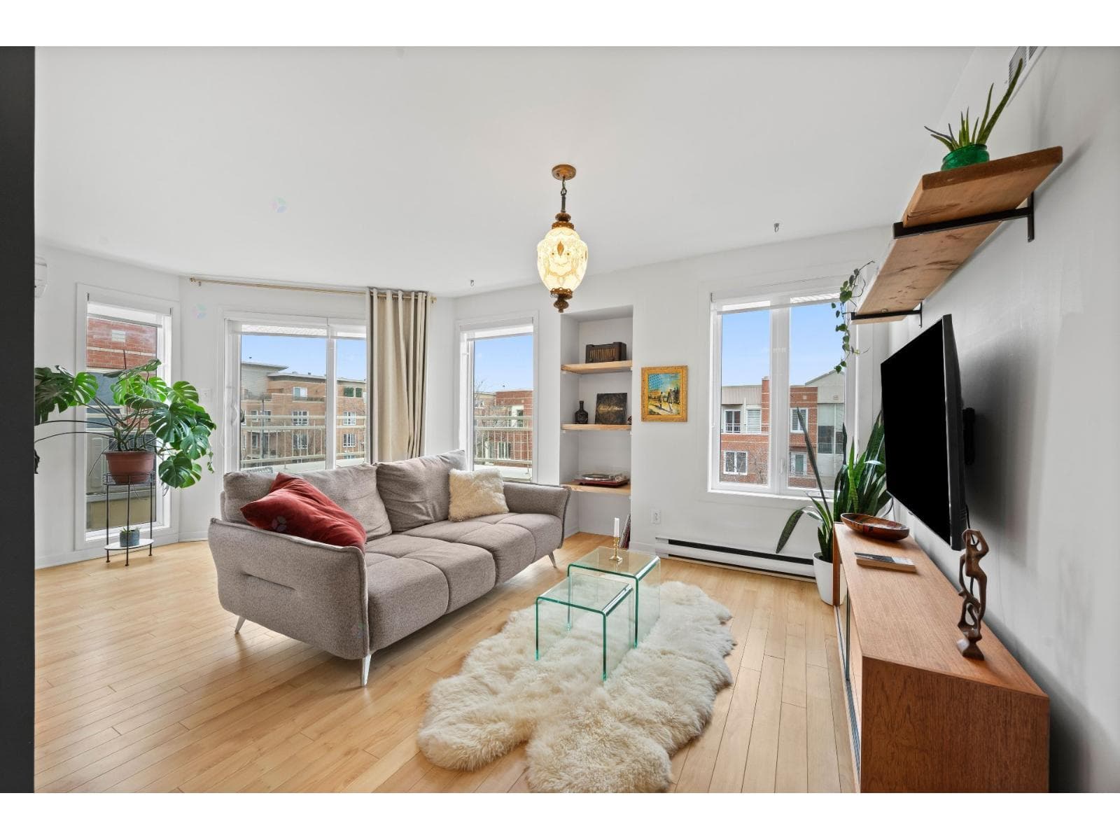 4356 Rue Joliette, Montréal (Rosemont/La Petite-Patrie), Quebec H1X3L5 - photo 1