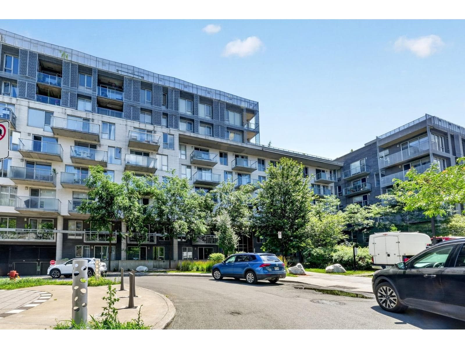2530 Place Michel-Brault, #114, Montréal (Rosemont/La Petite-Patrie), Quebec H1Y0B6 - photo 1