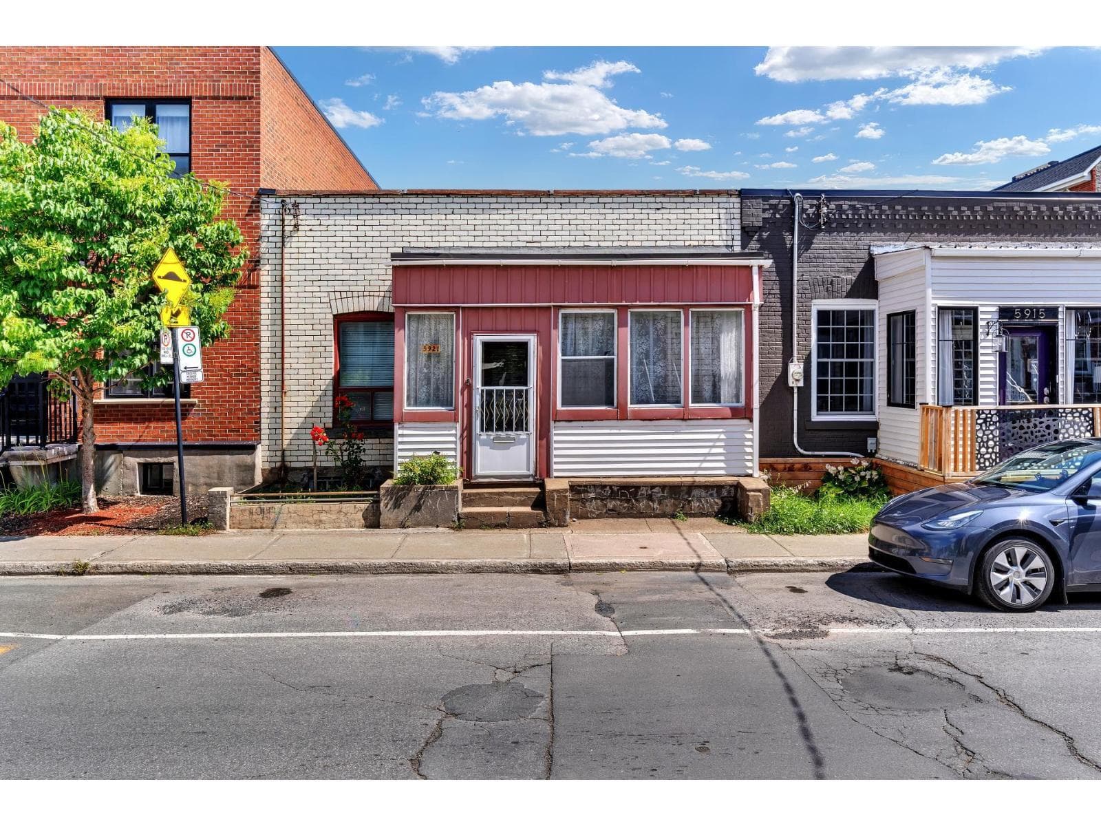 5921 23e Avenue, Montréal (Rosemont/La Petite-Patrie), Quebec H1T3N1 - photo 1