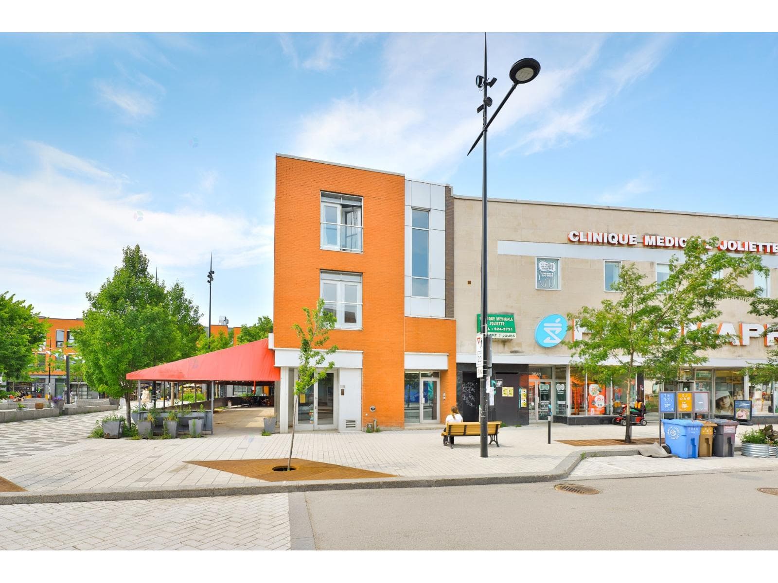3811 Rue Ontario E., #203, Montréal (Mercier/Hochelaga-Maisonneuve), Quebec H1W1S5 - photo 1