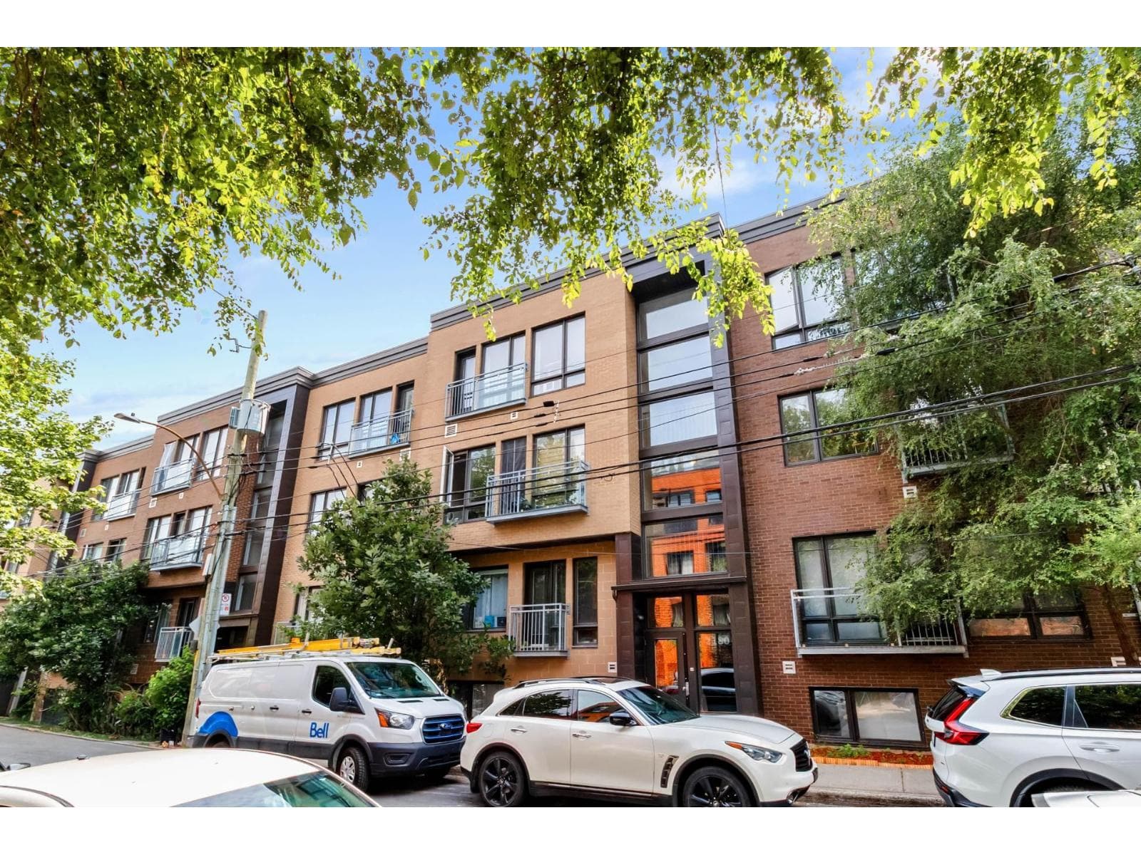 2180 Rue Cartier, #203, Montréal (Ville-Marie), Quebec H2K4E8 - photo 1