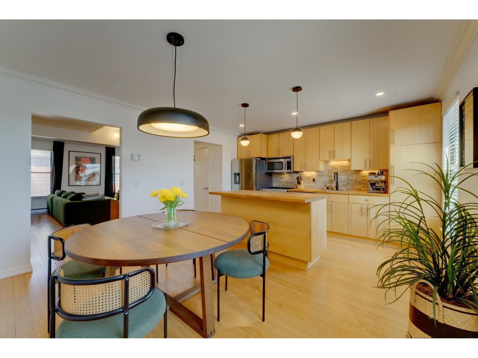 765 Rue Guy, Montréal (Ville-Marie), Quebec H3J1T6 - photo 1