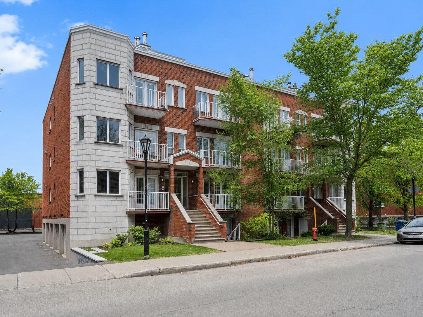 4816 Rue De Chambly, #3, Montréal (Rosemont/La Petite-Patrie), Quebec H1X3N8 - photo 1