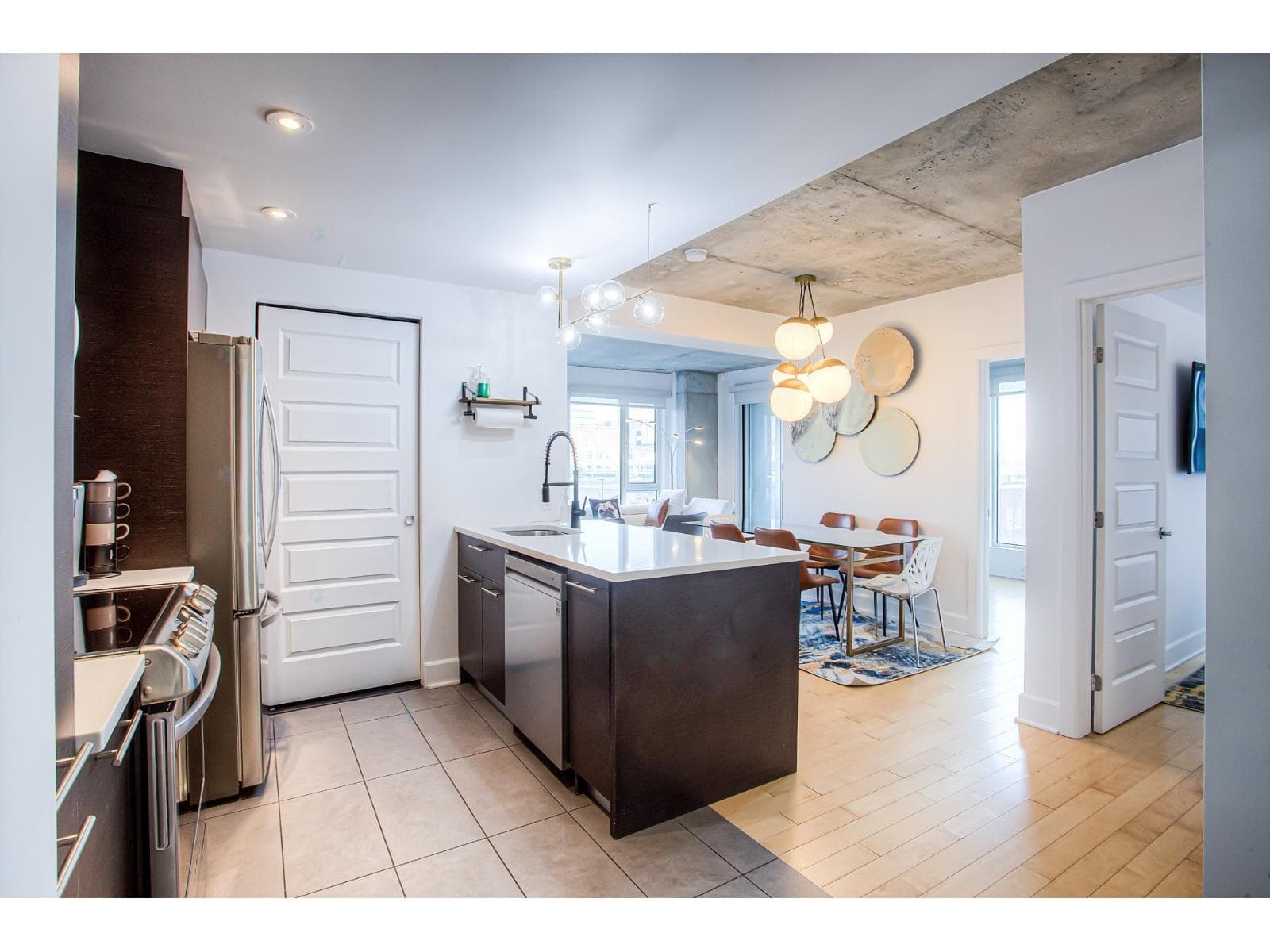 1045 Rue Wellington, #406, Montréal (Le Sud-Ouest), Quebec H3C1V6