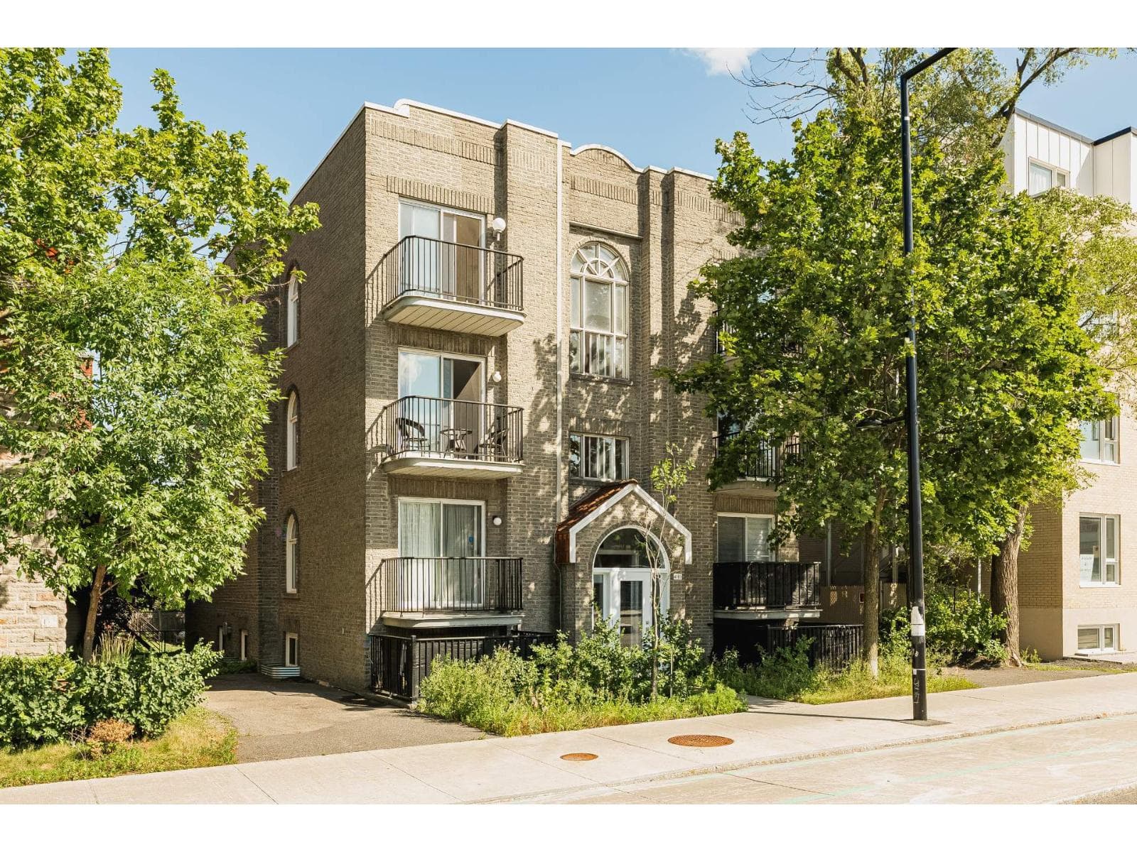 4180 Av. Pierre-De Coubertin, #8, Montréal (Mercier/Hochelaga-Maisonneuve), Quebec H1V1A3