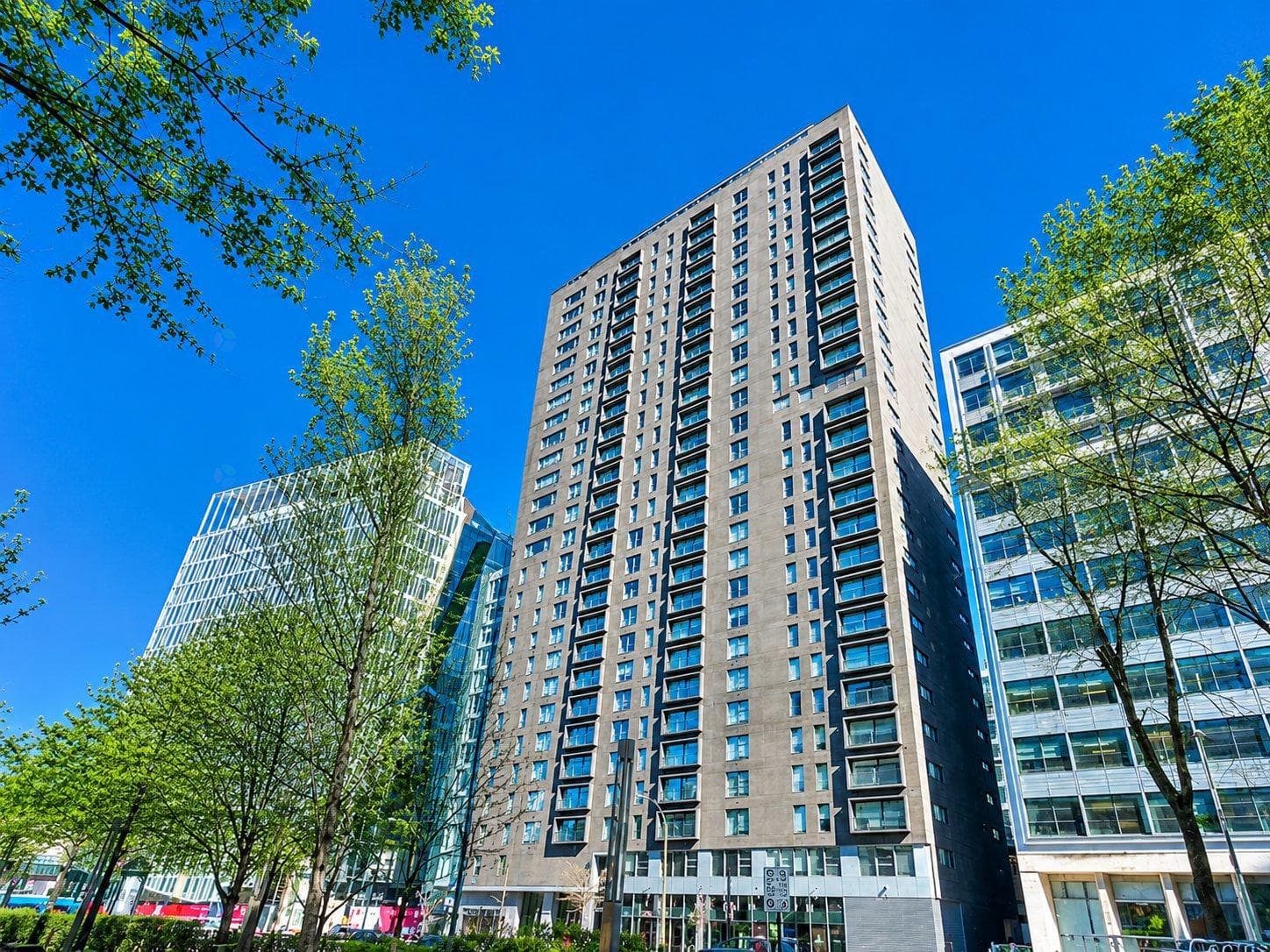 350 Boul. De Maisonneuve O., #1805, Montréal (Ville-Marie), Quebec H3A0B4