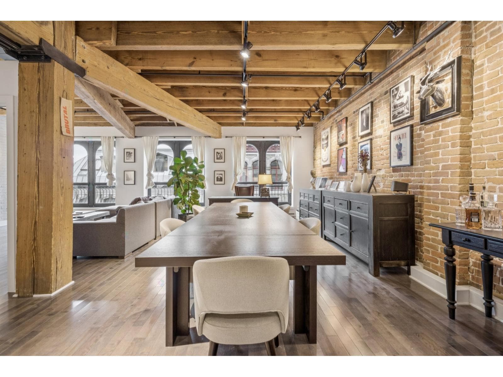 65 Rue St-Paul O., #310, Montréal (Ville-Marie), Quebec H2Y3S5